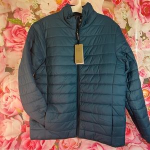 Men’s lightweight puffer jacket! Goodfellow & Co